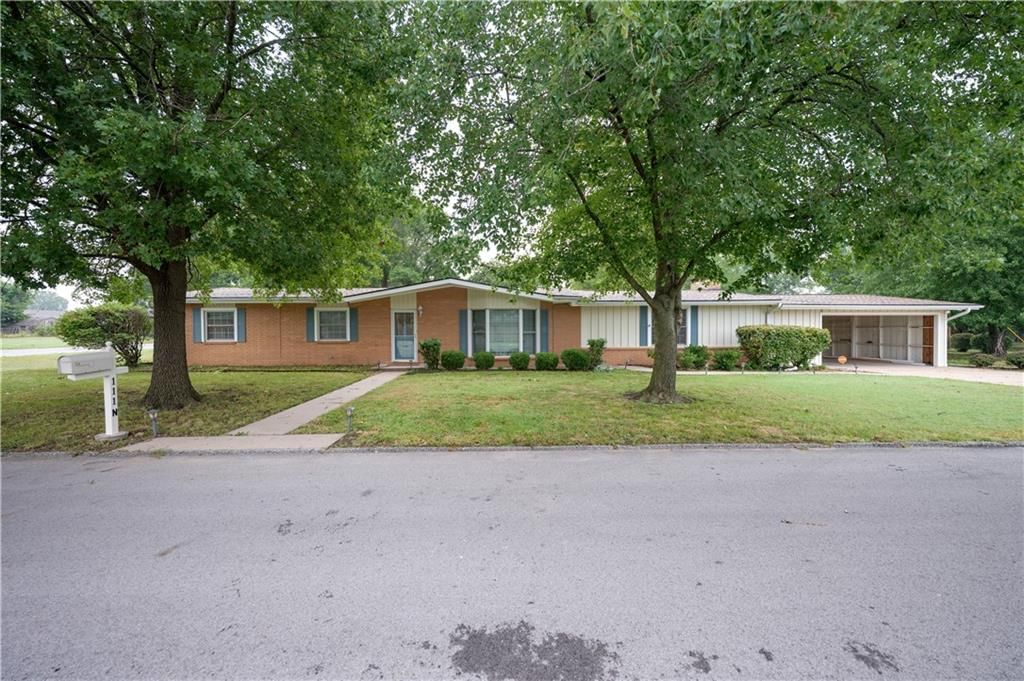 111 N Edgewood Drive — photo 8