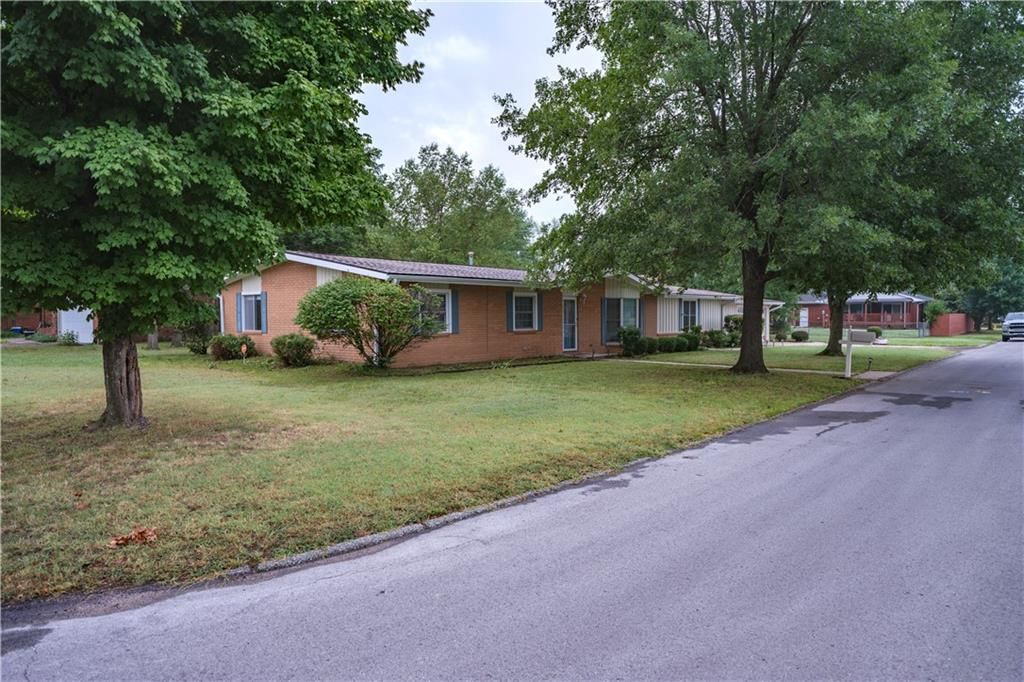 111 N Edgewood Drive — photo 11