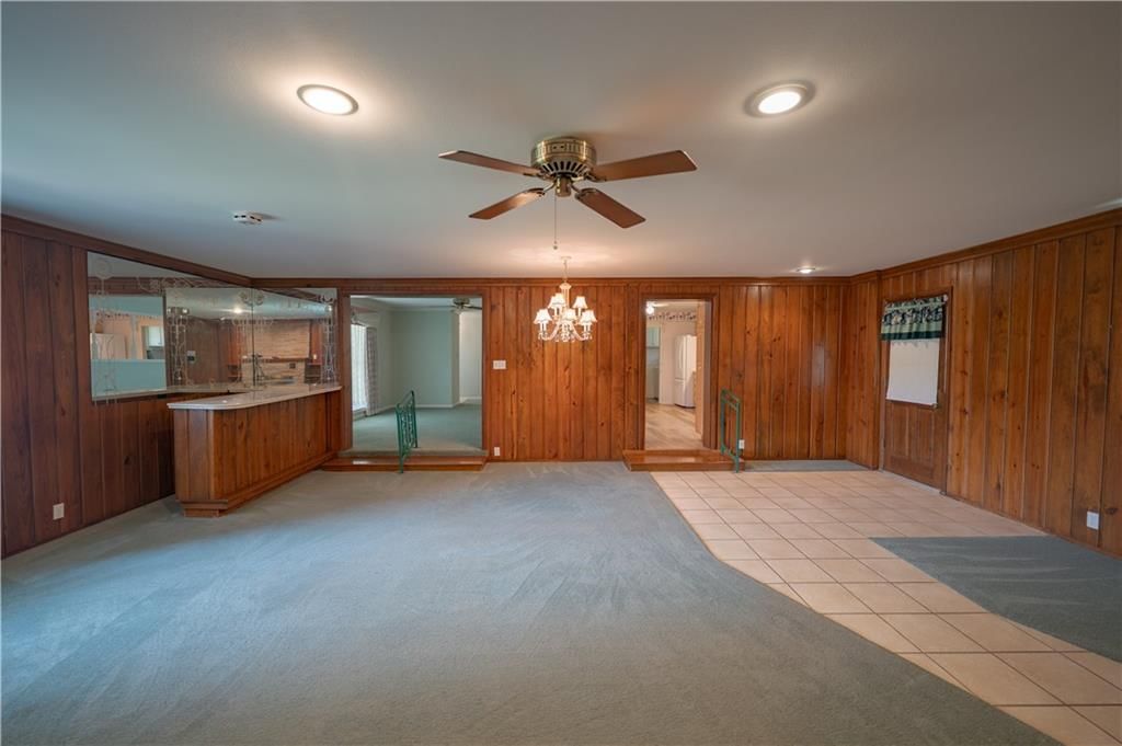 111 N Edgewood Drive — photo 23