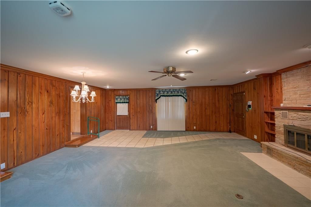 111 N Edgewood Drive — photo 25