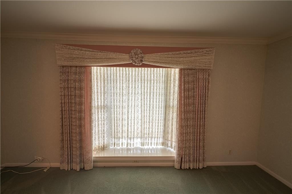 111 N Edgewood Drive — photo 33