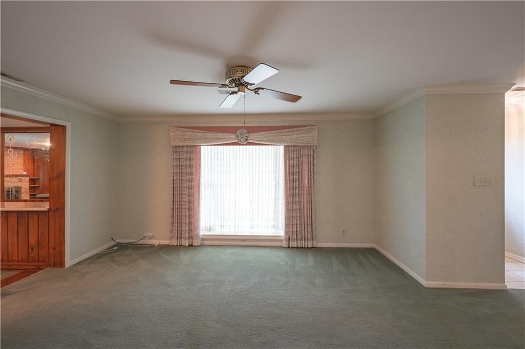 111 N Edgewood Drive — photo 34