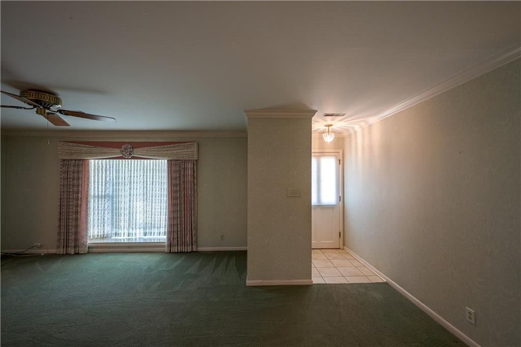 111 N Edgewood Drive — photo 36