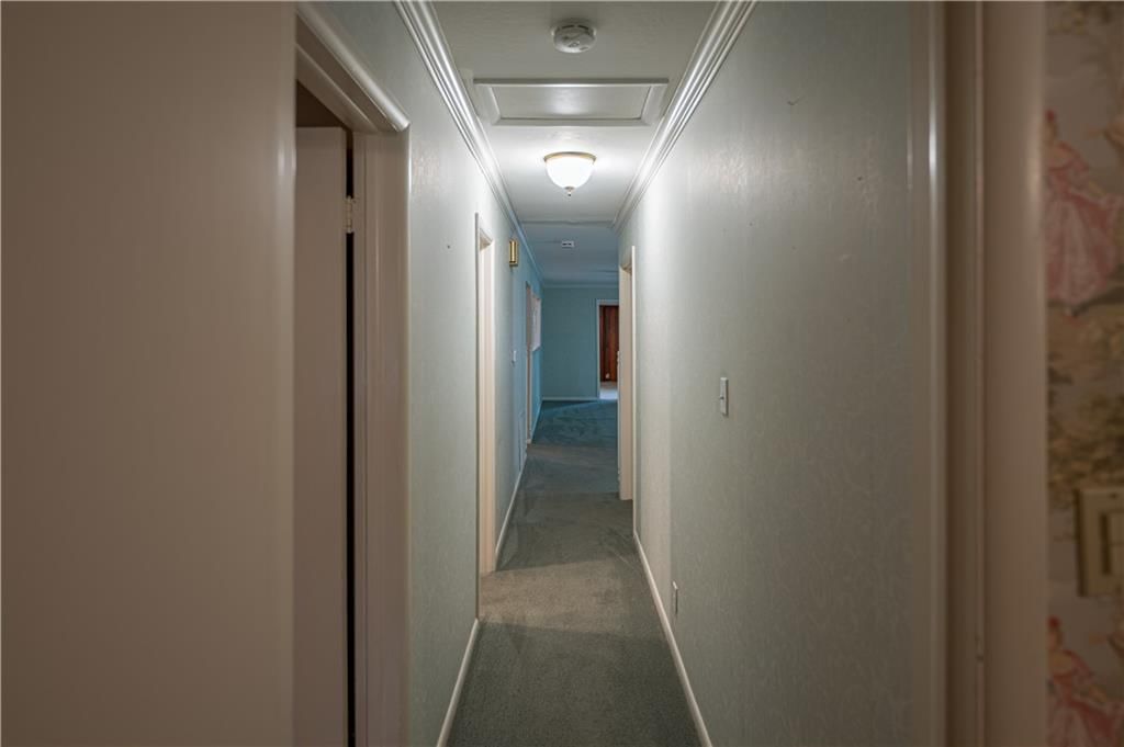 111 N Edgewood Drive — photo 51
