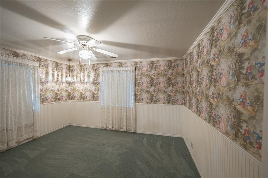 111 N Edgewood Drive — photo 62