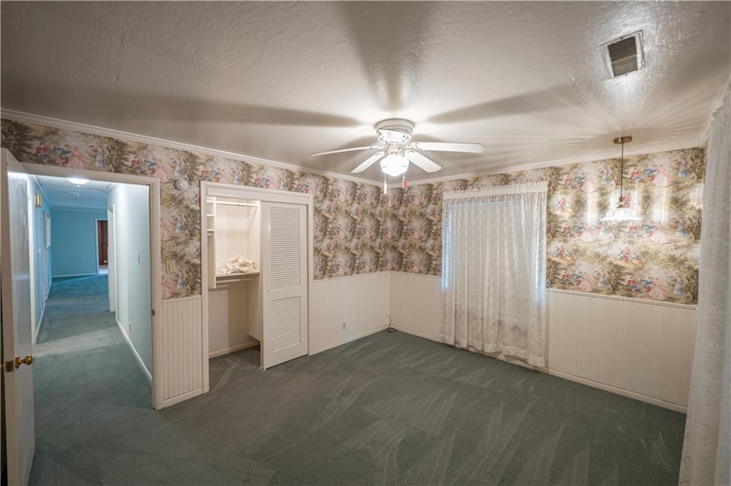111 N Edgewood Drive — photo 64