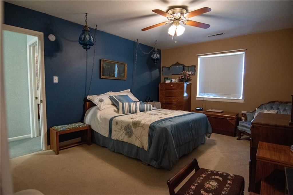 111 N Edgewood Drive — photo 74