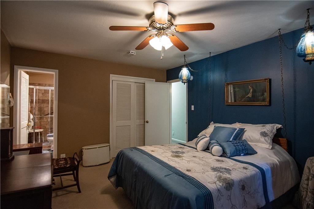 111 N Edgewood Drive — photo 75