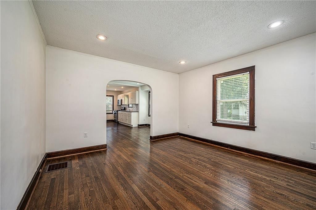 4401 Lloyd Street — photo 5