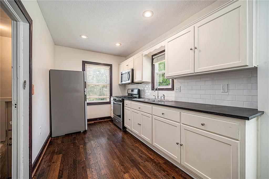 4401 Lloyd Street — photo 8