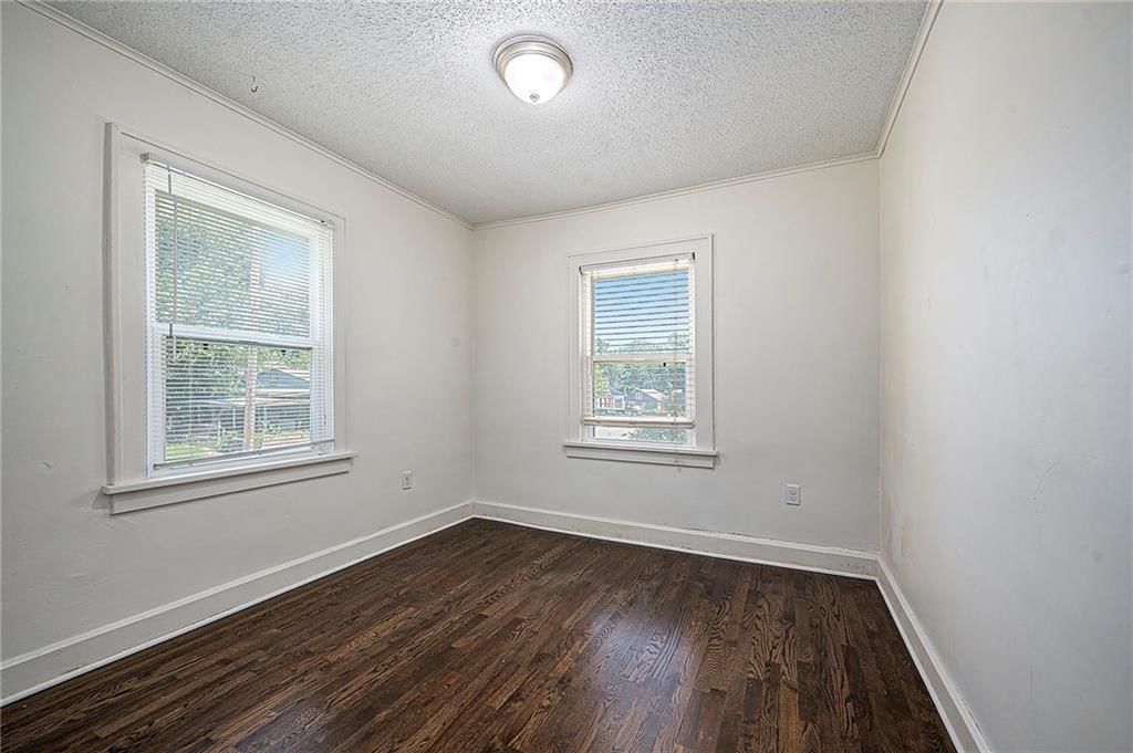 4401 Lloyd Street — photo 10