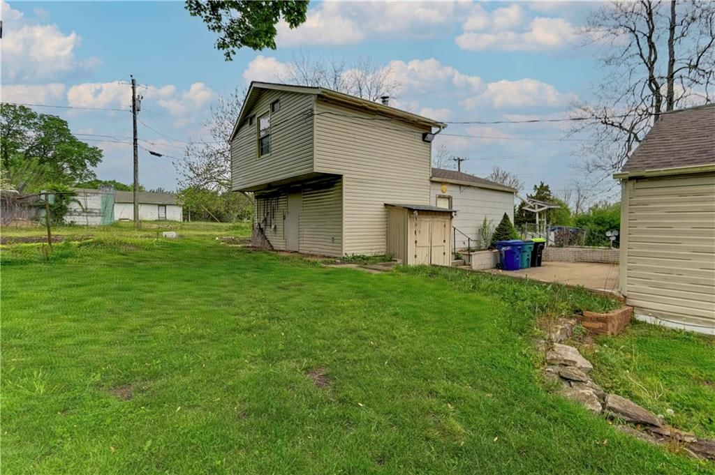 Photo 19 of 35 - 5300 Hardy Avenue