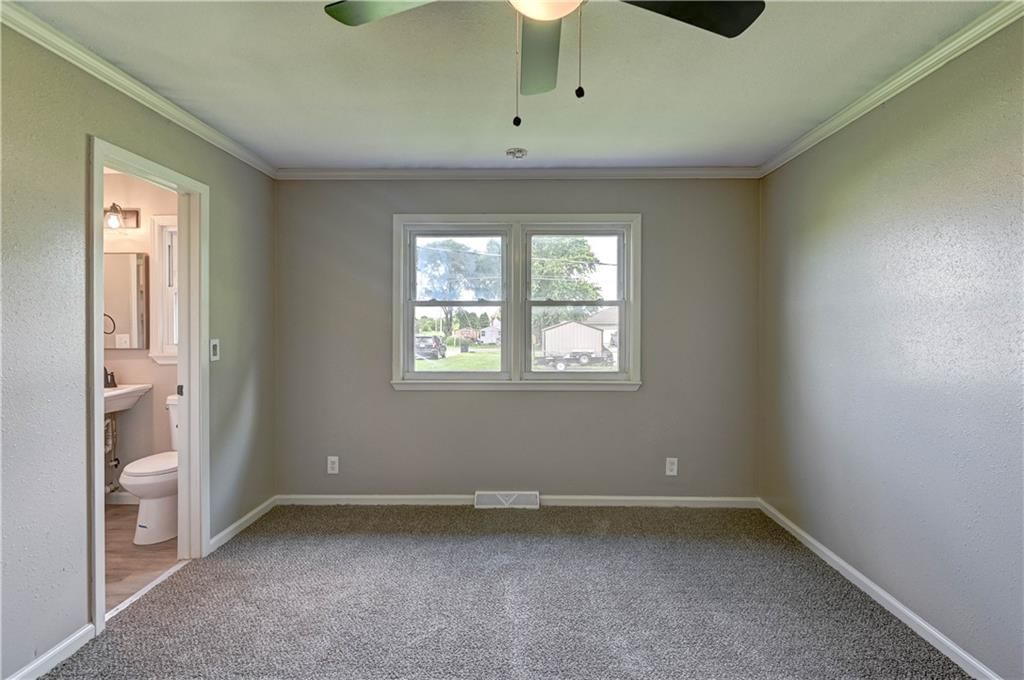 101 E Meadowbrook Court — photo 18