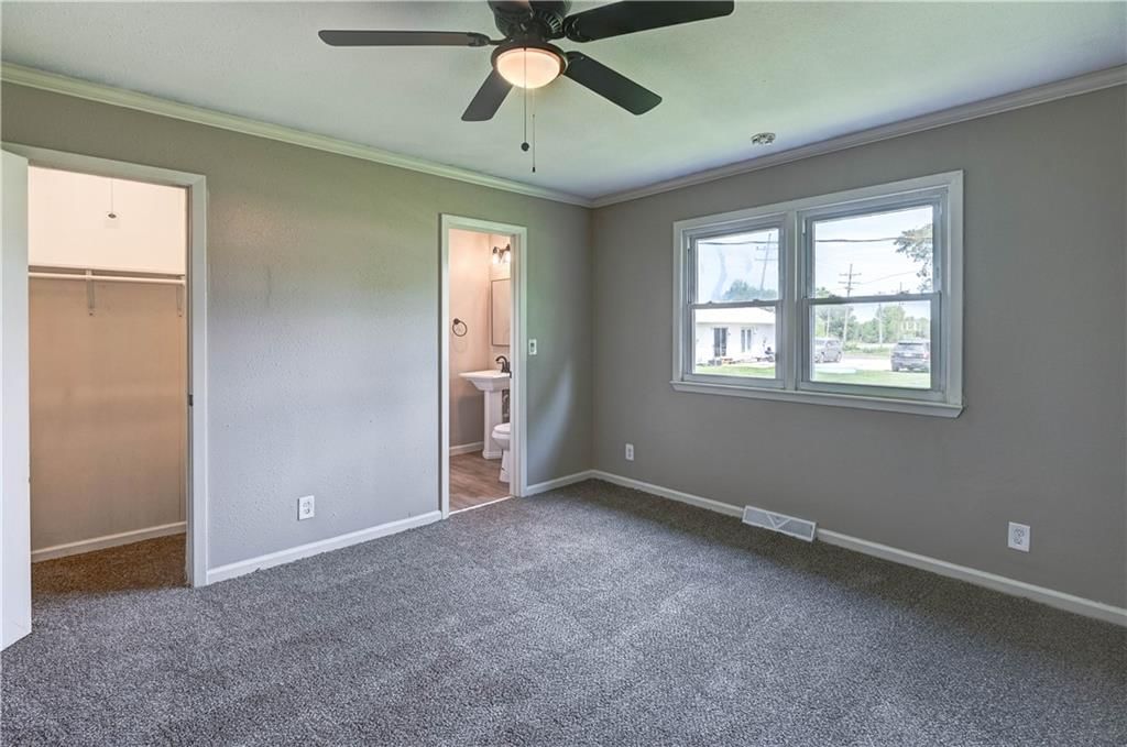 101 E Meadowbrook Court — photo 19