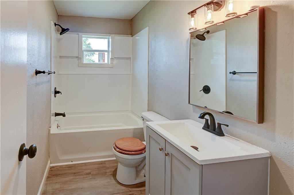 101 E Meadowbrook Court — photo 25