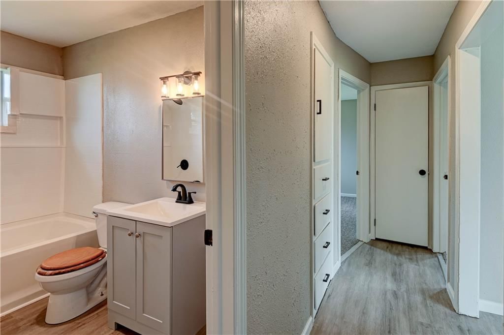 101 E Meadowbrook Court — photo 26