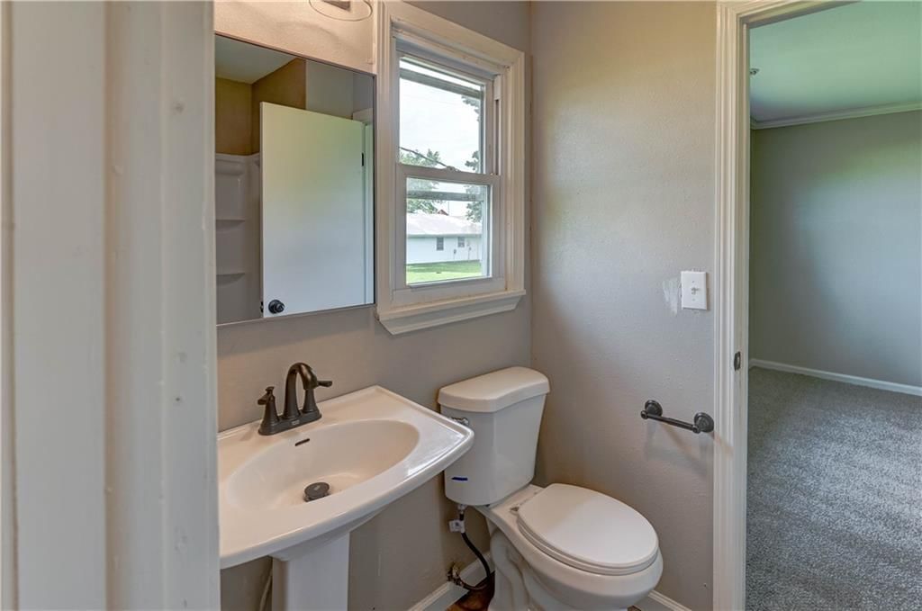 101 E Meadowbrook Court — photo 27
