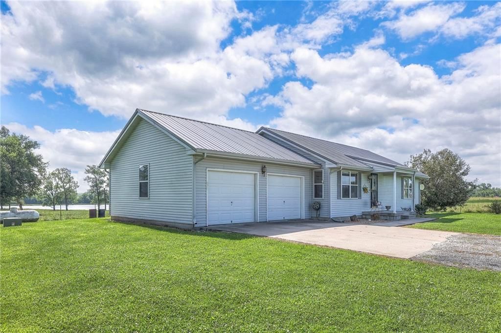 20909 & 20911 S Staley Mound Road — photo 5