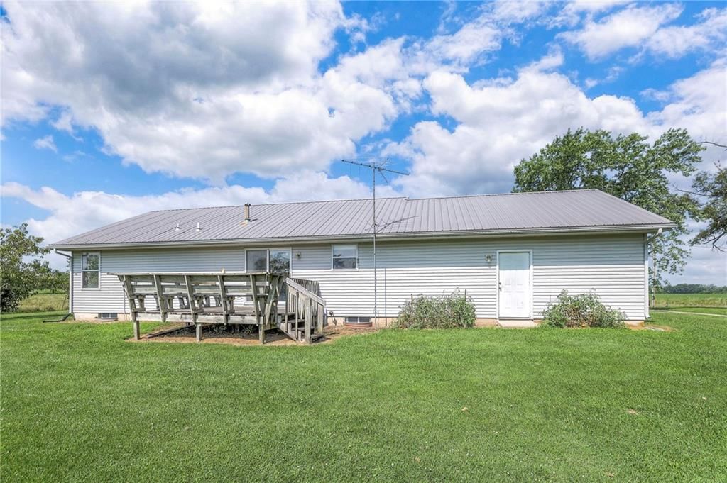 20909 & 20911 S Staley Mound Road — photo 39