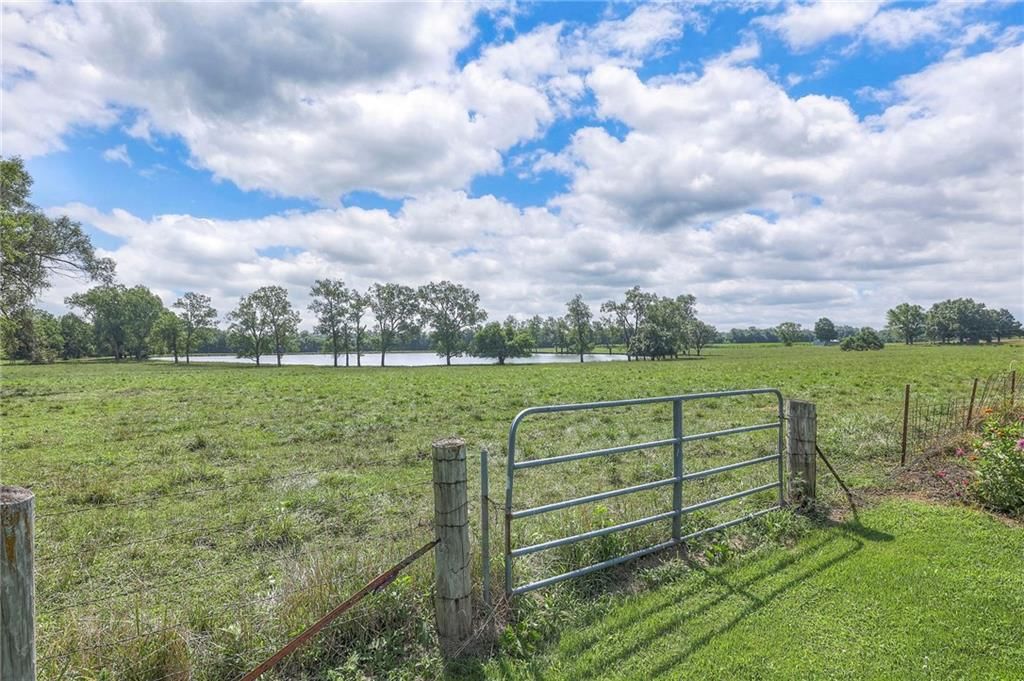 20909 & 20911 S Staley Mound Road — photo 40