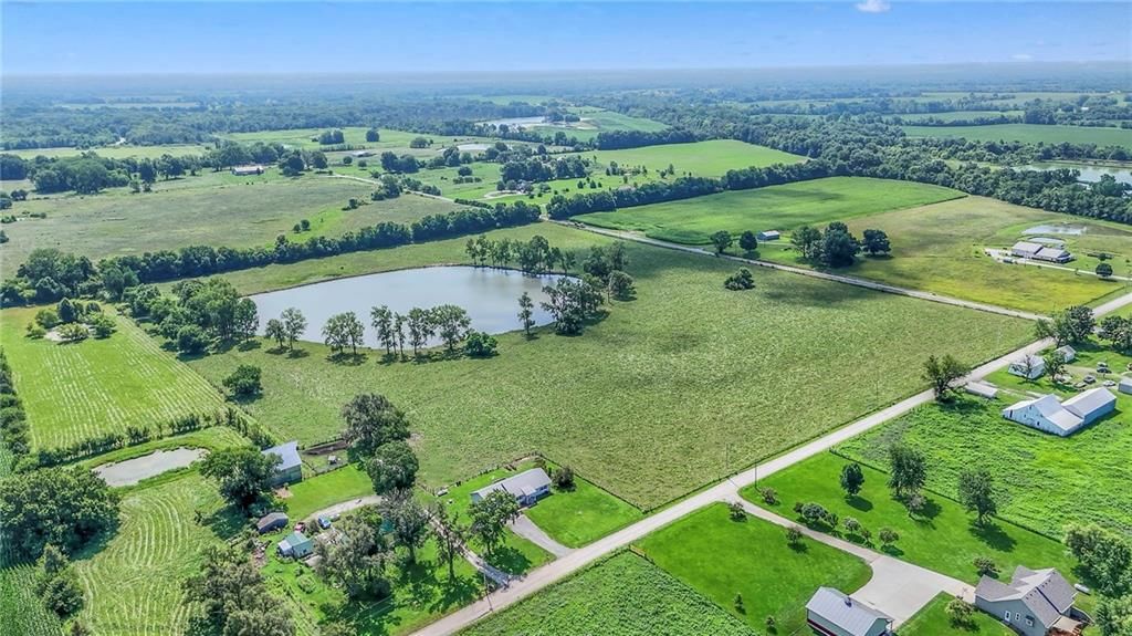 20909 & 20911 S Staley Mound Road — photo 47