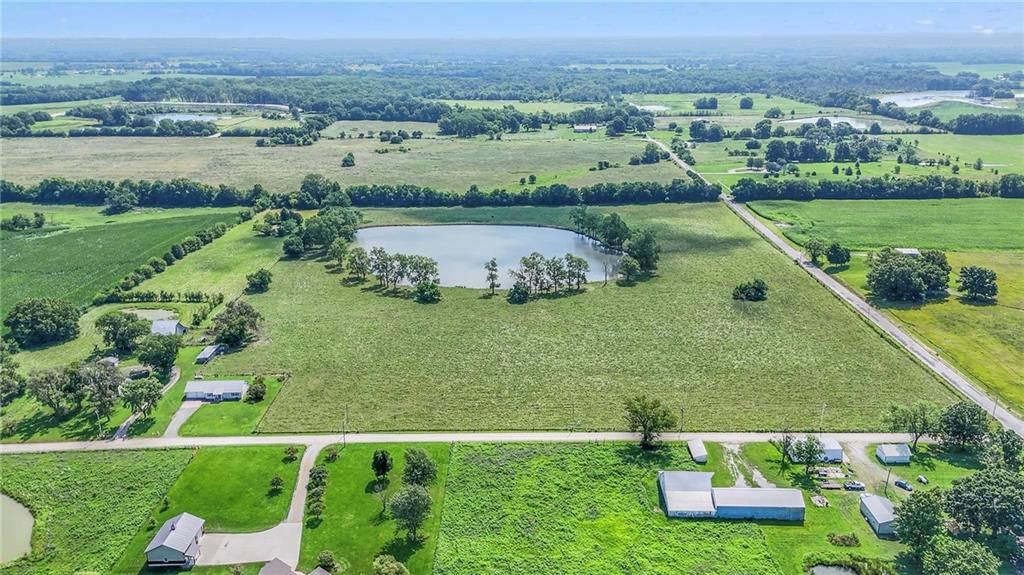 20909 & 20911 S Staley Mound Road — photo 48