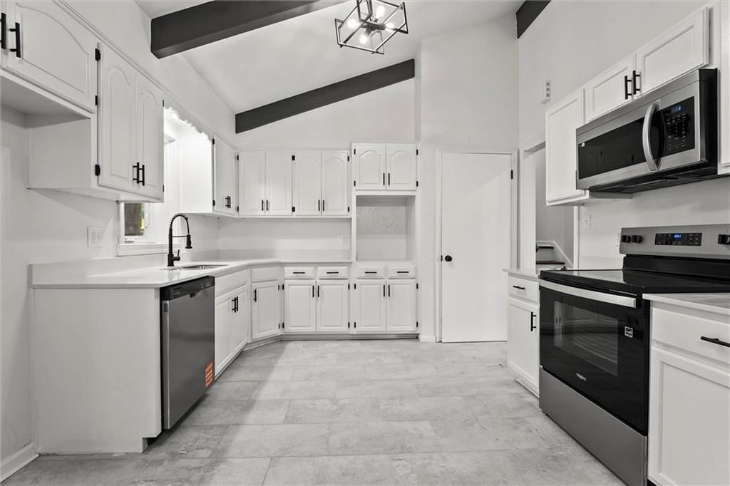 1601 NE 62nd Terrace — photo 9
