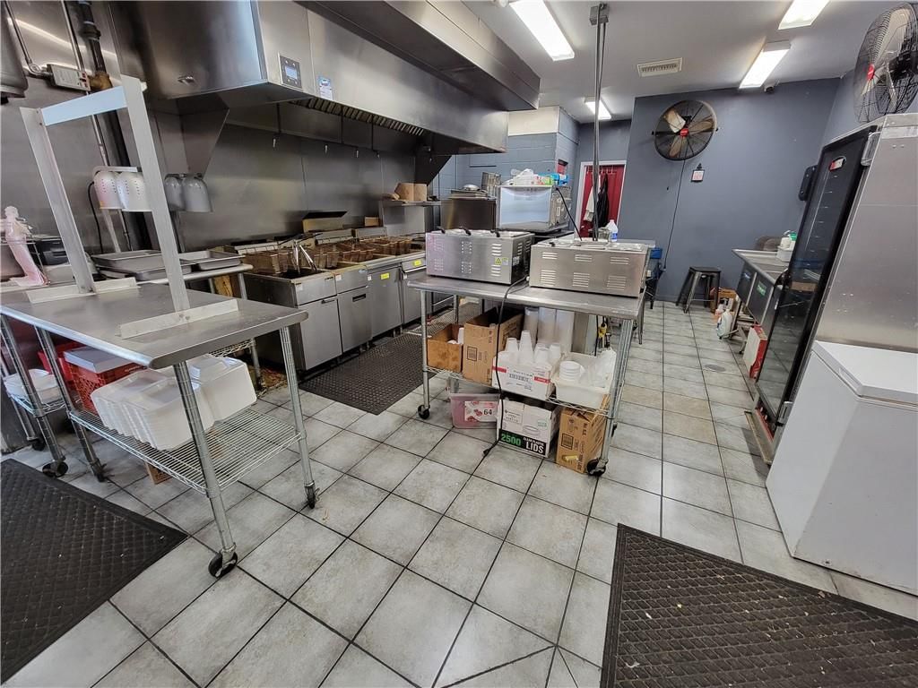 705 N Pearl Street — photo 21