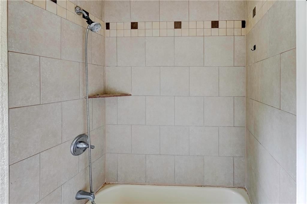 Photo 32 of 44 - 441 S 71st Street
