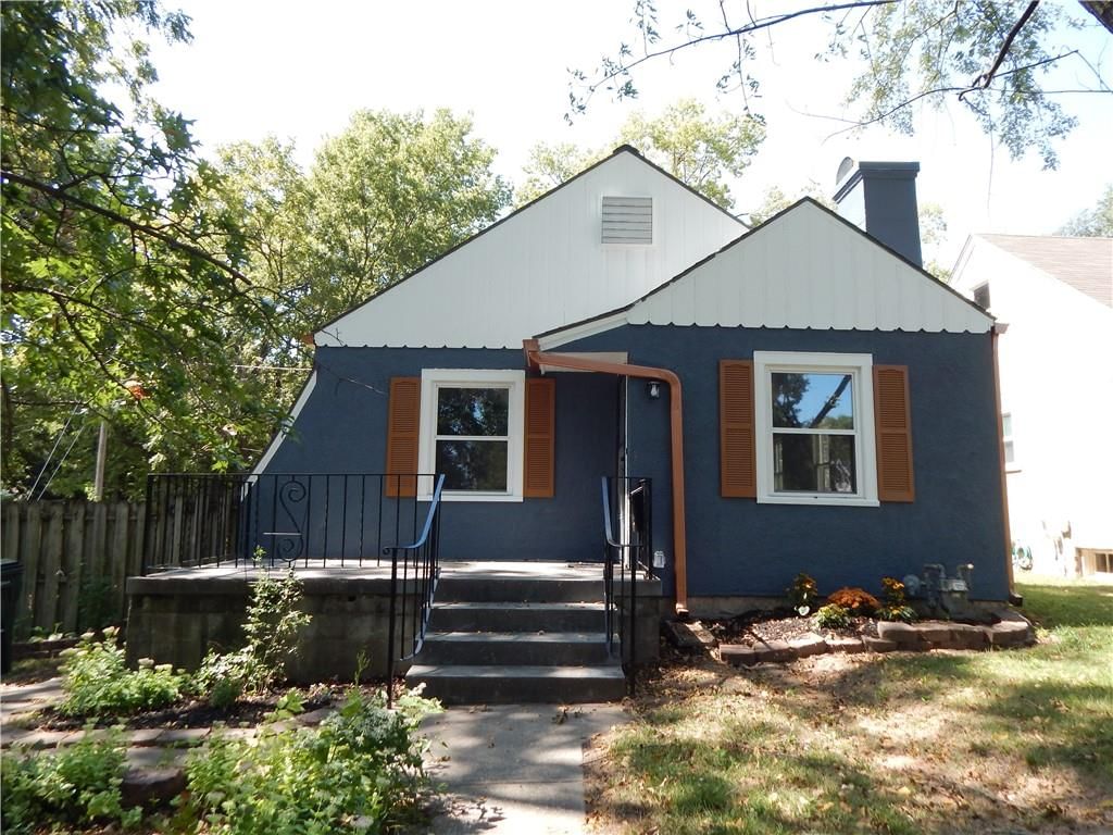 1610 S Broadway Street, Leavenworth, KS