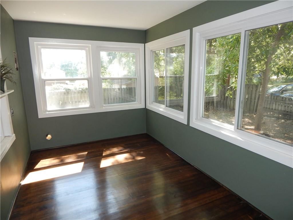 1610 S Broadway Street — photo 9