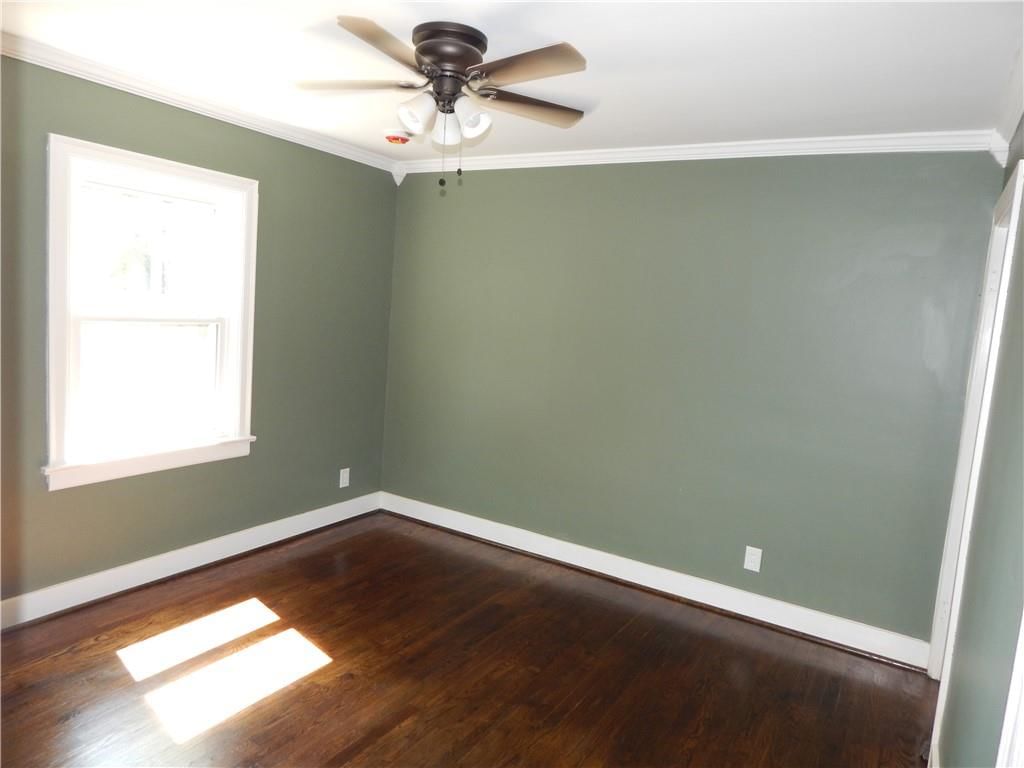 1610 S Broadway Street — photo 11