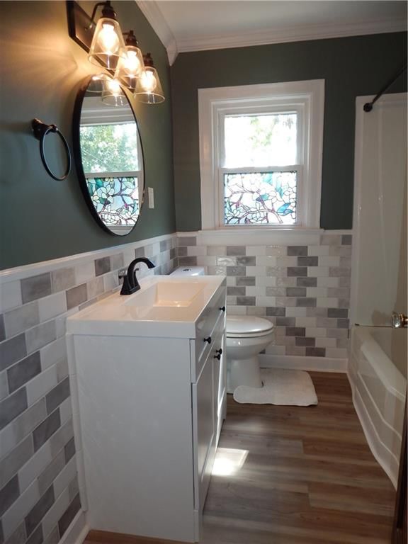 1610 S Broadway Street — photo 13