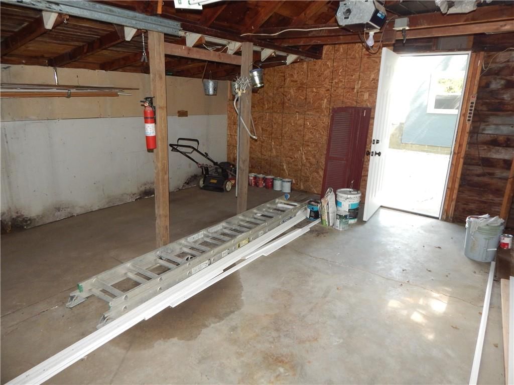 1610 S Broadway Street — photo 37