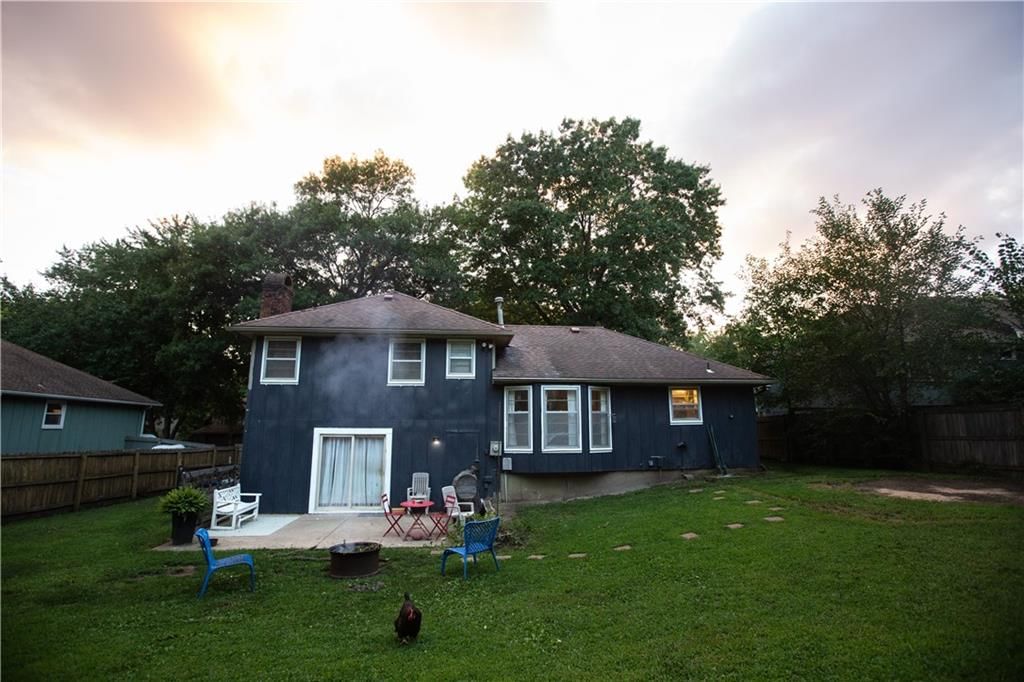 12805 Oakland Avenue — photo 37