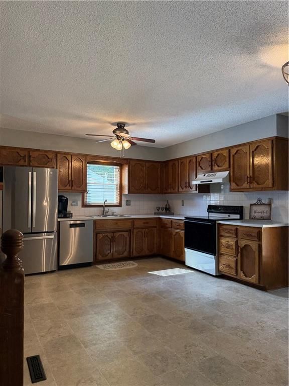 1412 NW 63RD Terrace — photo 5