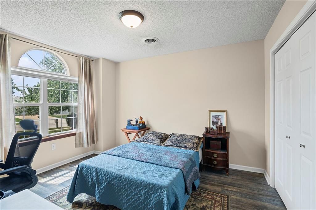 11900 E 47th Terrace — photo 19