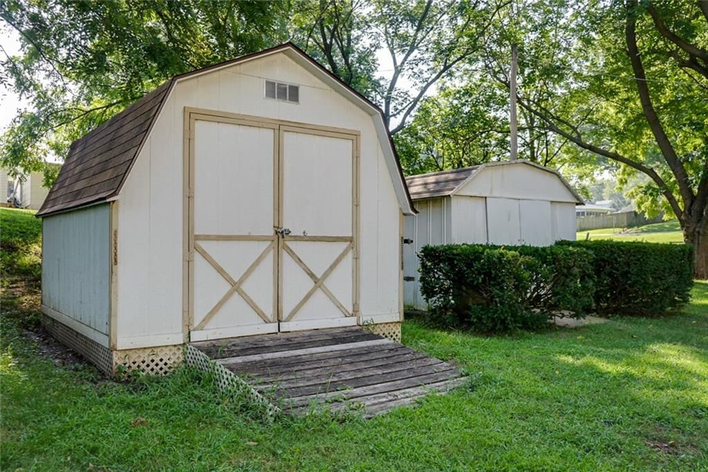 11515 Gill Street — photo 23