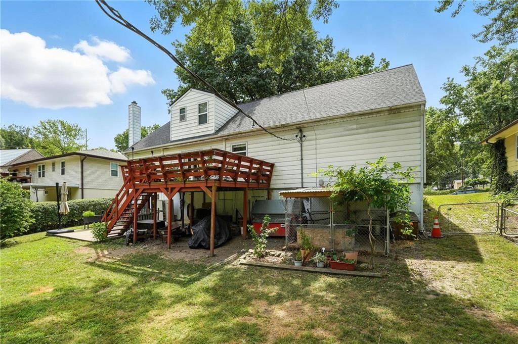 Photo 29 of 41 - 8012 NE 57th Street