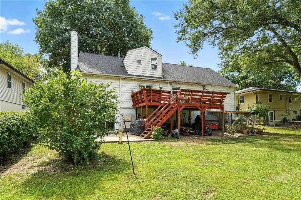 Photo 30 of 41 - 8012 NE 57th Street