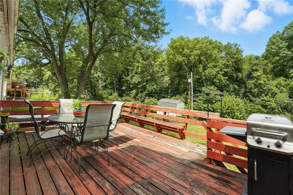Photo 33 of 41 - 8012 NE 57th Street