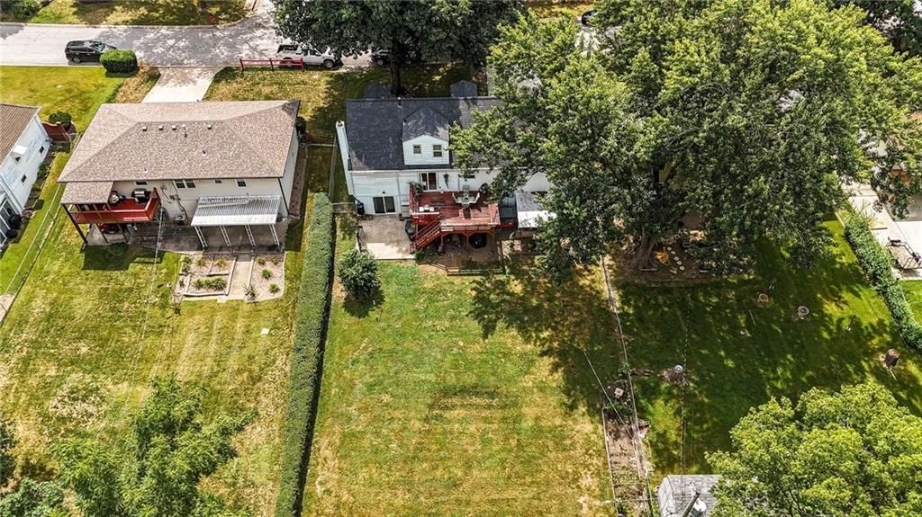 Photo 39 of 41 - 8012 NE 57th Street