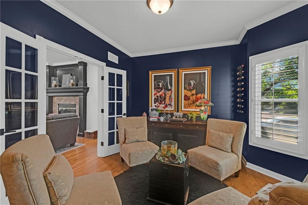 Photo 10 of 55 - 2320 SW 10th Street