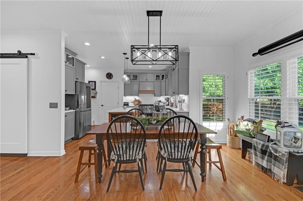 Photo 20 of 55 - 2320 SW 10th Street