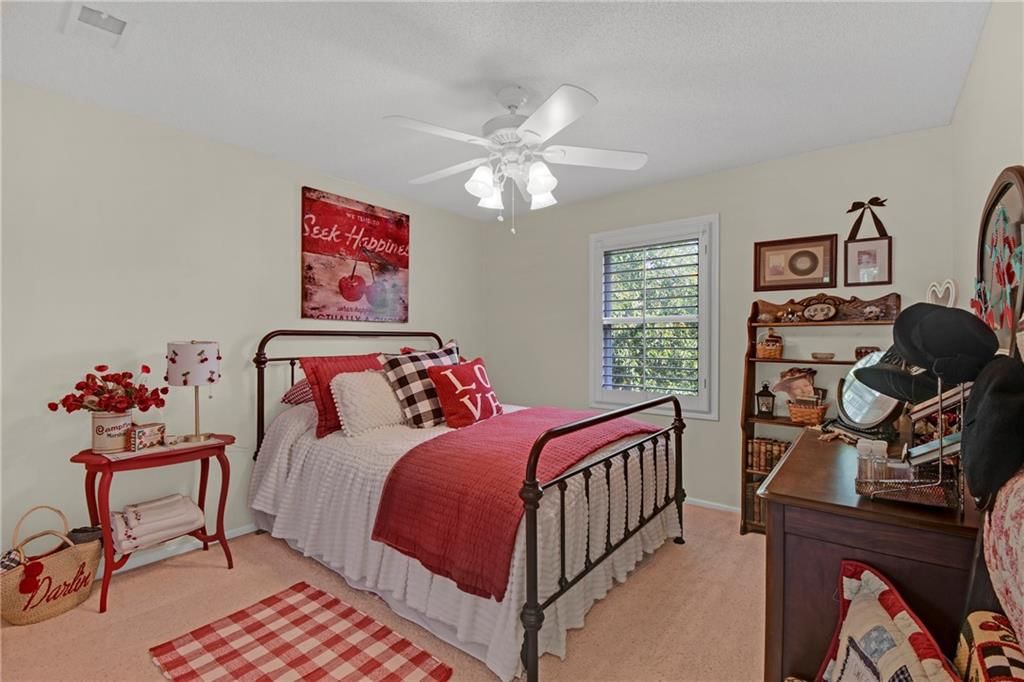 Photo 35 of 55 - 2320 SW 10th Street