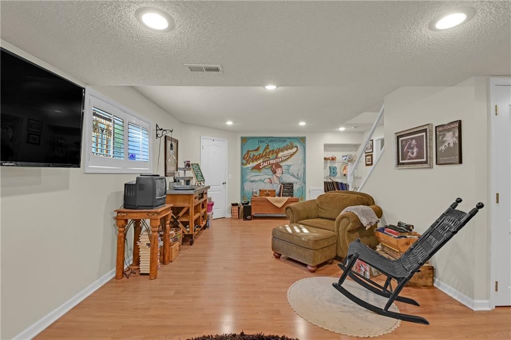 Photo 40 of 55 - 2320 SW 10th Street