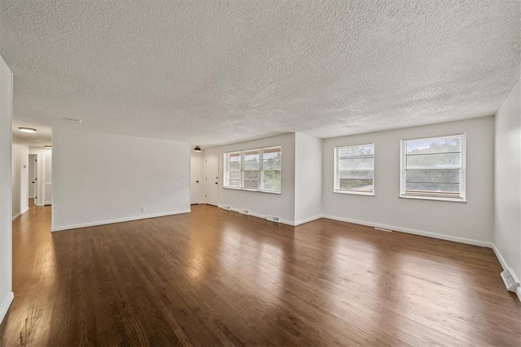 7557 Olive Street — photo 5
