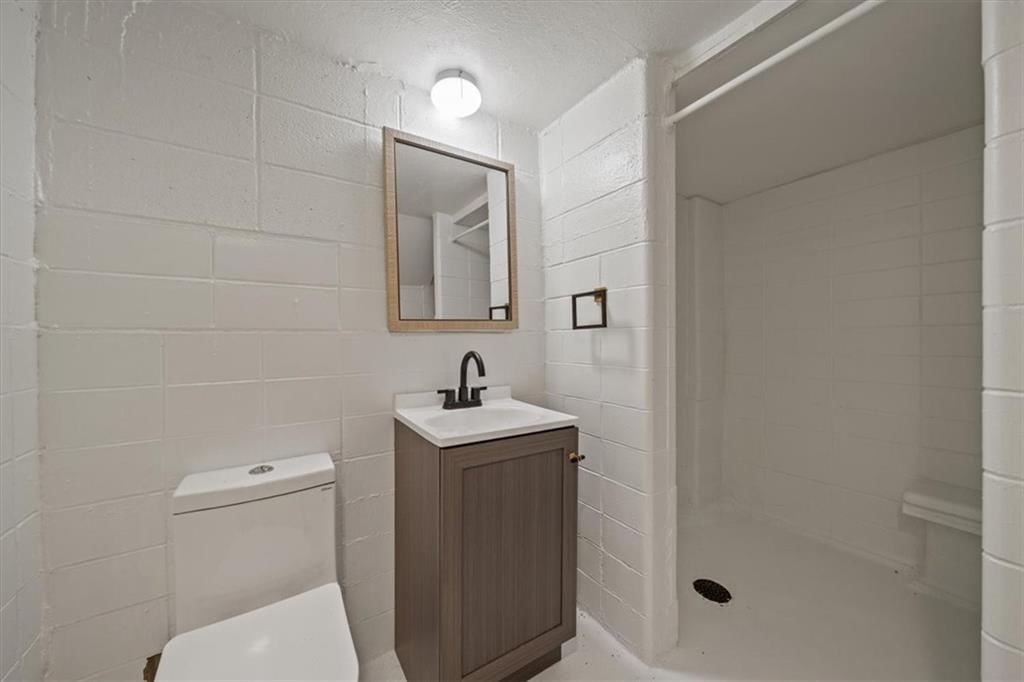 7557 Olive Street — photo 22
