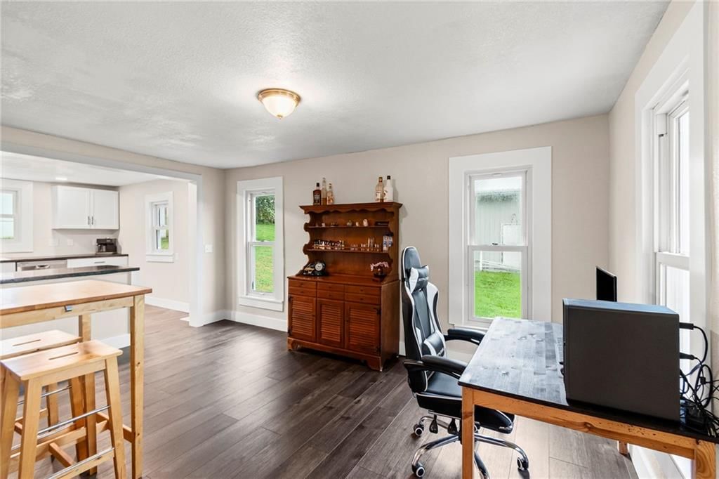Photo 8 of 23 - 206 Frank Street