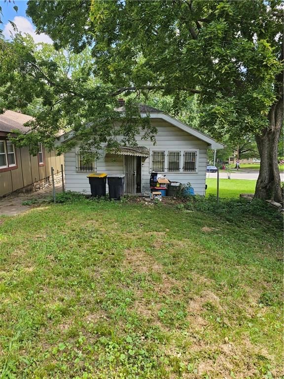 448 Benton Boulevard — photo 6